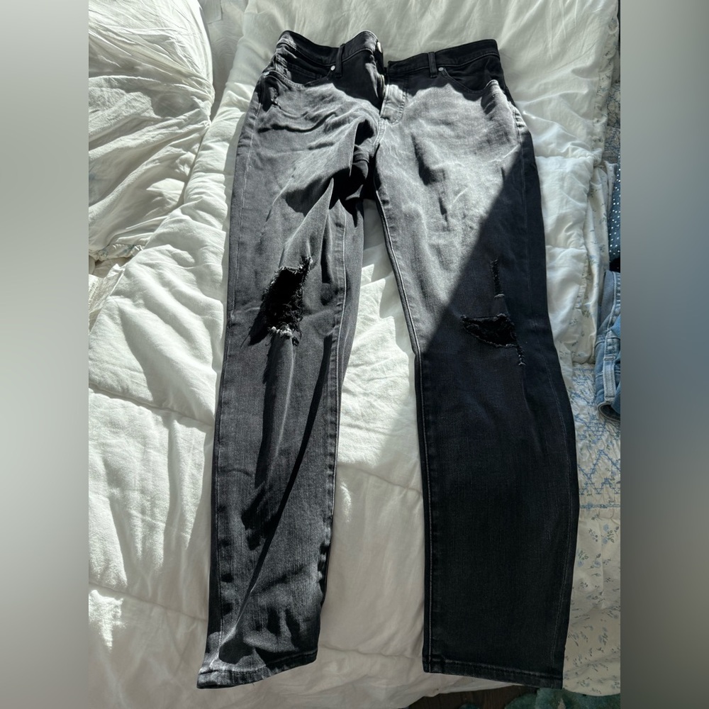 Black Distressed Jeans